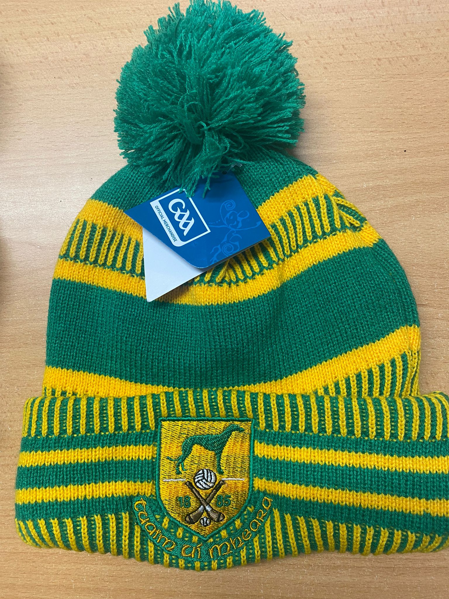 tipperary gaa bobble hat