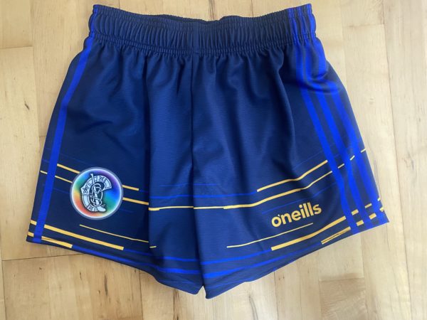 O'Neills Mourne Tipperary CAMOGIE Shorts (printed) (Navy/Royal/Amber)