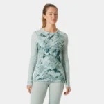 Helly Hansen LIFA® Merino Midweight Graphic Long-Sleeve Crew Base Layer  Green Mist (Women's) - Image 2