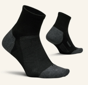 Feetures Elite Max Cushion Quarter Sock | Black (Unisex)
