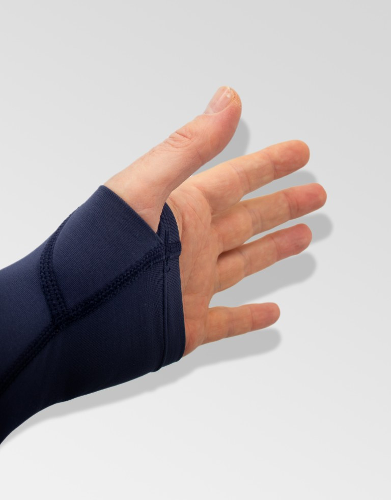 Precision Essential Baselayer Long Sleeve Shirt | Black (Kids/Adults) - Image 3